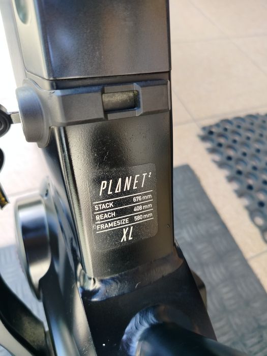 Rower elektryczny gravel Focus Planet 2 Bosch Performance XL
