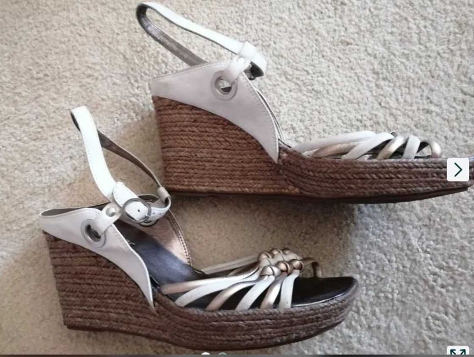 Sandálias pele Clarks 38