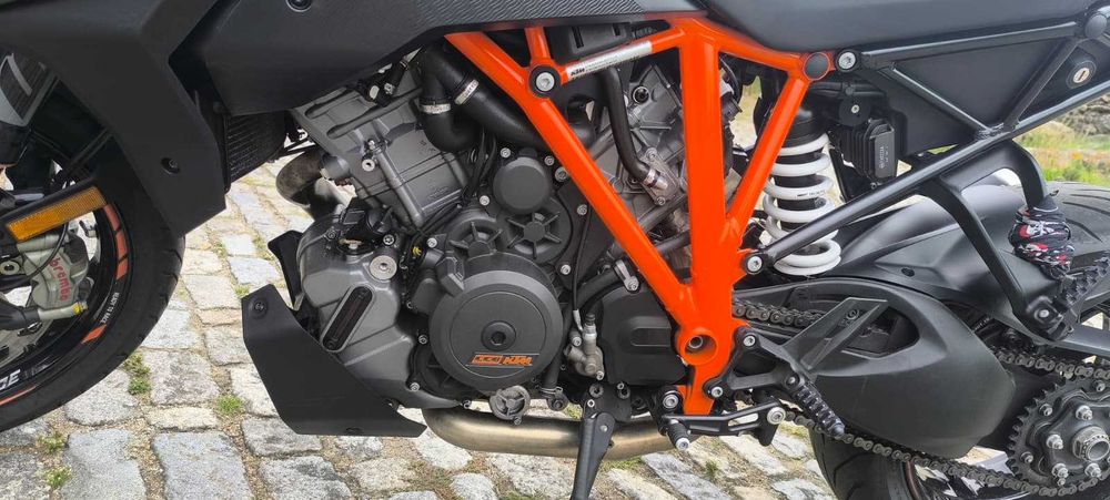 KTM 1290 Super Duke GT