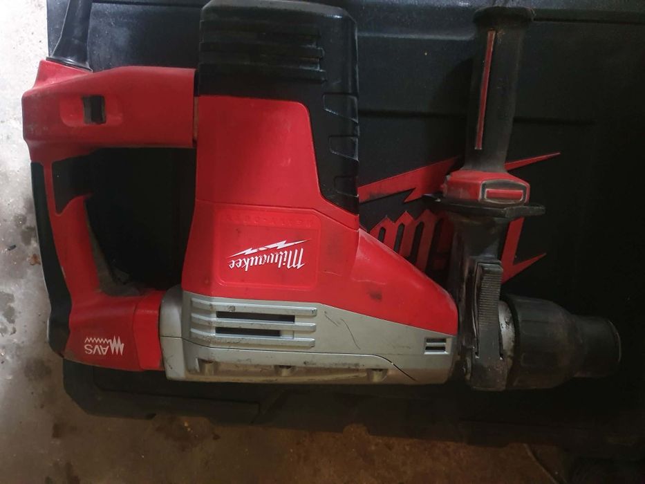 Milwaukee K545 S – Młotowiertarka / Młot udarowy SDS-Max 1300 W – Walizka – 1500 zł