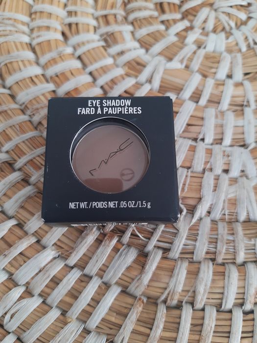 Pakiet Ola - MAC eye shadow