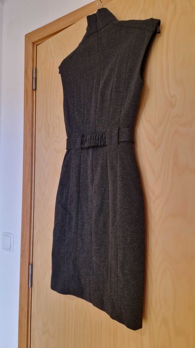 Vestido cinza, cintado, Zara, tamanho S