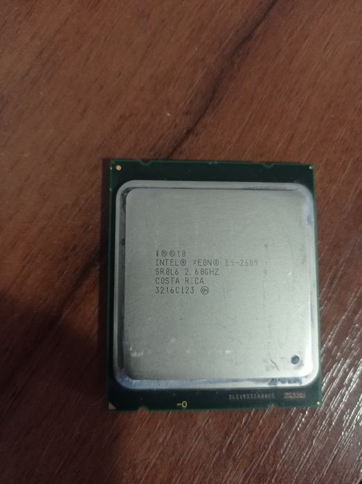 Процесор Intel xeon e5-2689