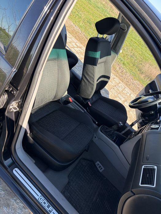 Volkswagen Golf 4 Climatronic 1.9 TDI 90KM 5 drzwi