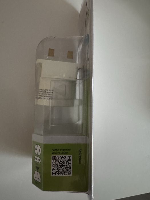 Adaptador tomada para viagem