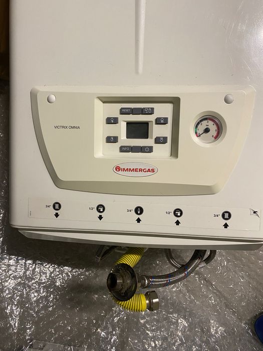 Caldeira Condensação Immergas Victrix Omnia (Nova/Nunca Usada) + Radiadores