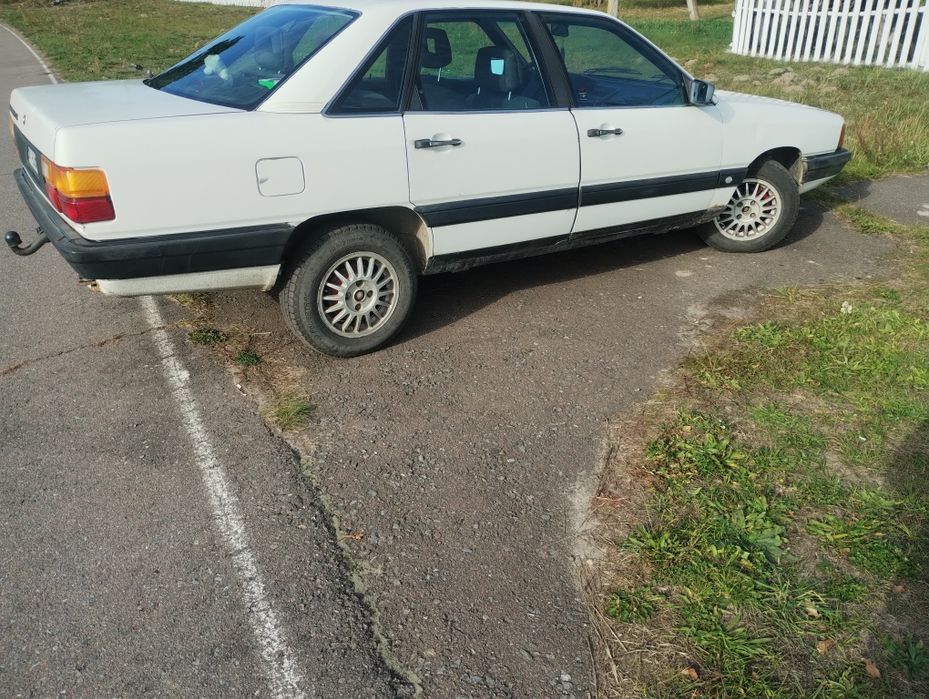 Продам ауді 100c3