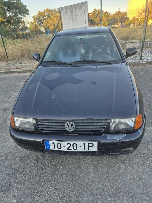 Carro muito bom para os anos que tem.