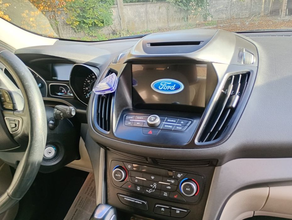 Ескейп  SEL 2018