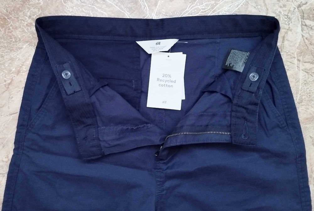 Нові жіночі шорти H&M