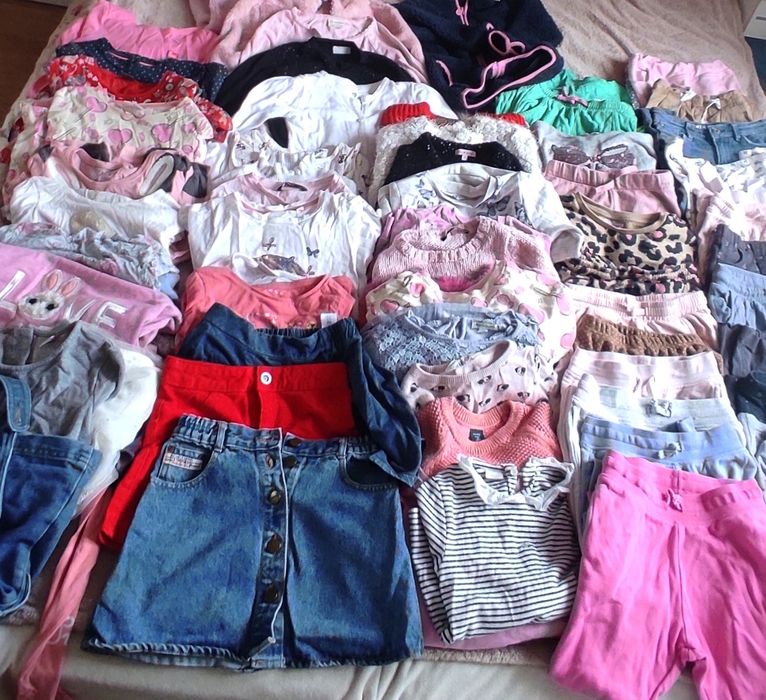 пакет одягу на дівчинку 5-6-7 р, лосіни,штани, кофти, реглани, плаття