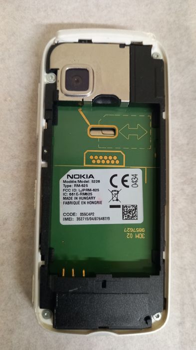 Telemóvel Nokia 5228