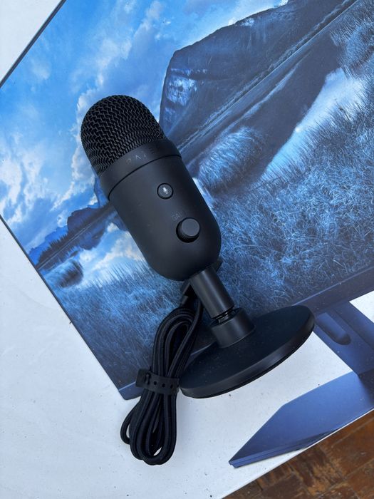 Професійний/ігровий мікрофон Razer Siren V2x