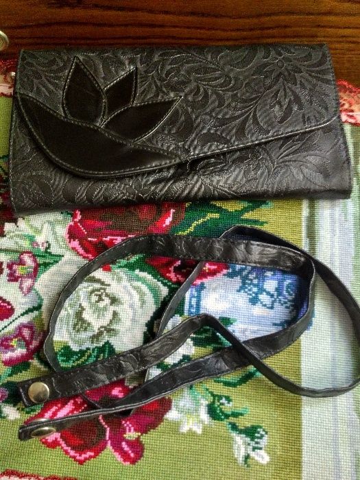 Сумочка - клатч