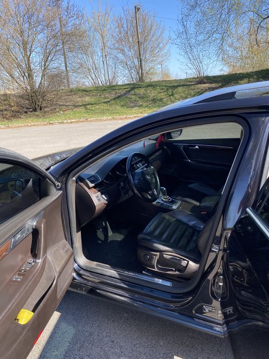 Volkswagen passat b7 2011 року