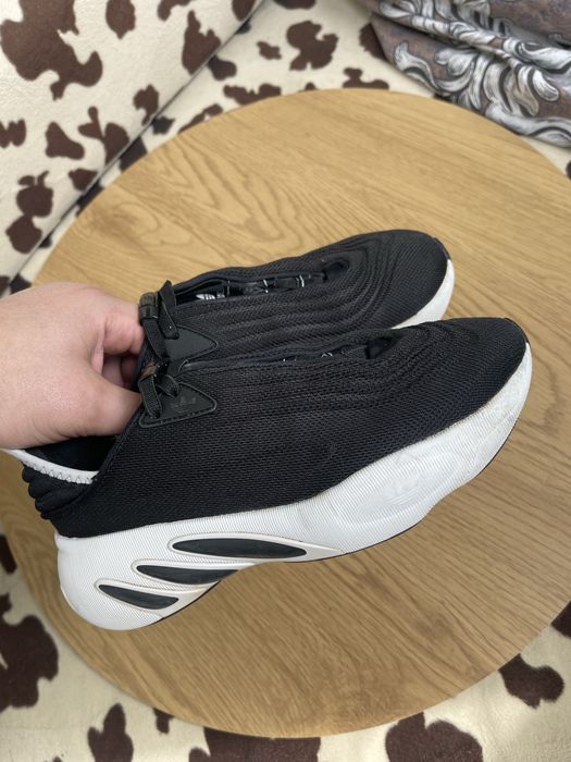Adidas OZWEEGO  ADIFOM SLTN оригінал