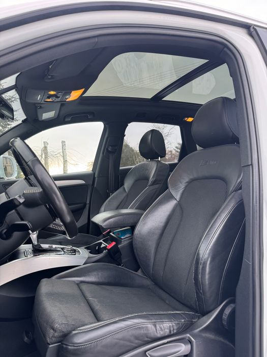 AUDI Q5 S-line 2.0 TDI 190km