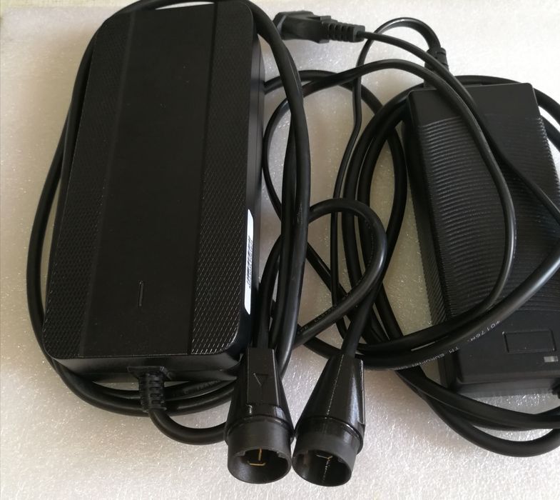 Зарядка bosch Yamaha lmpuls brose green bulls specialized