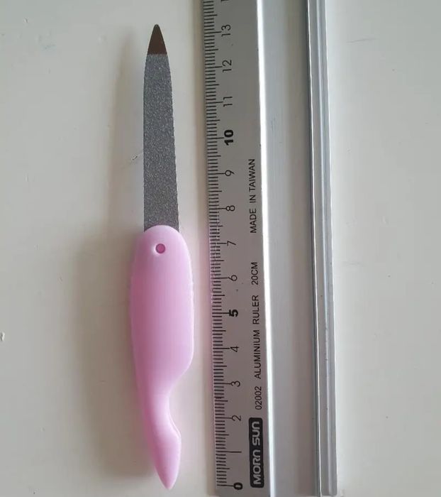 Пилка для нігтів