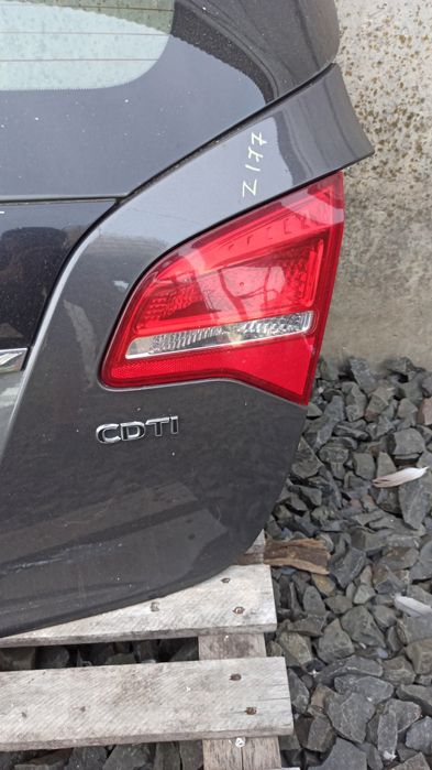 Крышка багажника ляда opel meriva b мерива кришка меріва багажніка багажнік багажник скло стекло розборка разборка розбірка автозапчасти