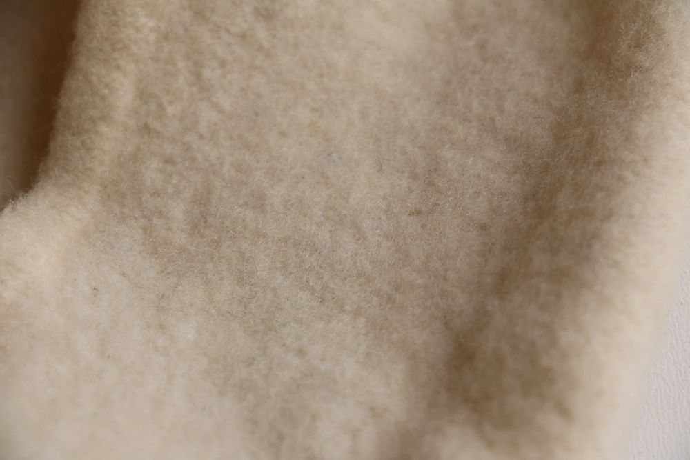 Берет класичний бежевий вовна