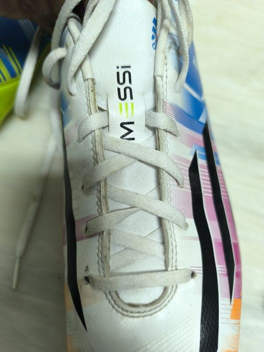 Chuteiras adidas Messi