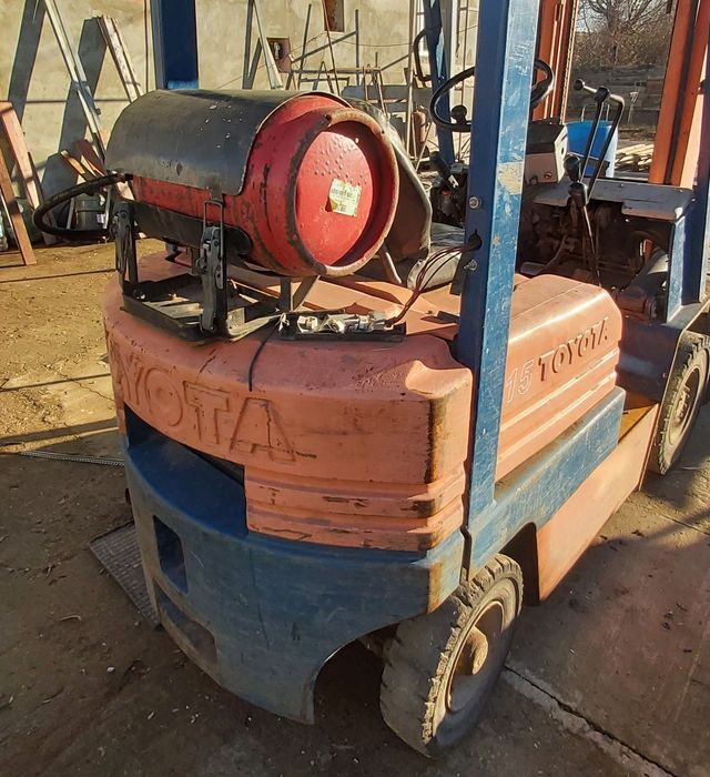 Продам навантажувач (погрузчик)