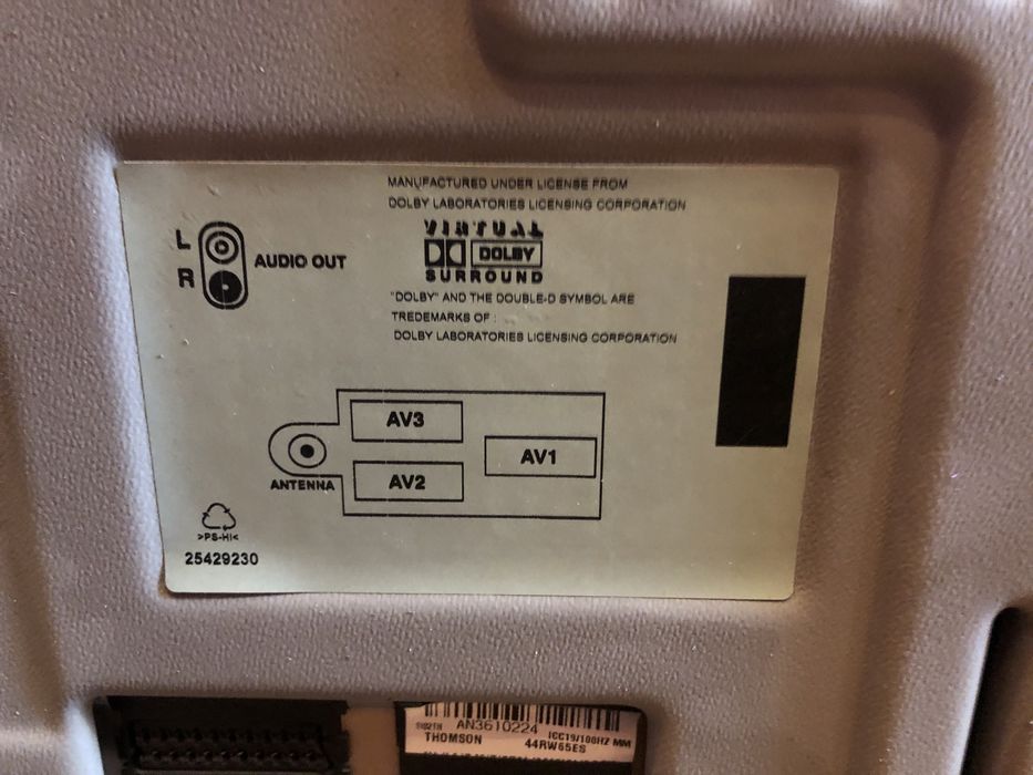 Телевізор Thomson діагональ 44 самовивіз торг