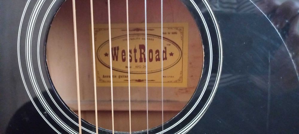 Gitara akustyczna