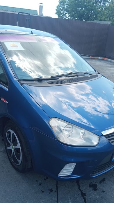 Автомобиль Ford c-max 2009