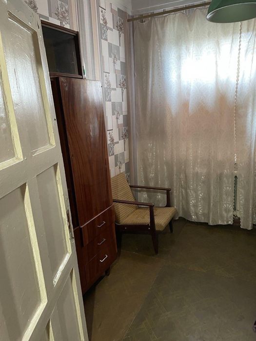 Собственник.Сдам 4-х комн.кварт.по вул.Героїв Небесної Сотні 36