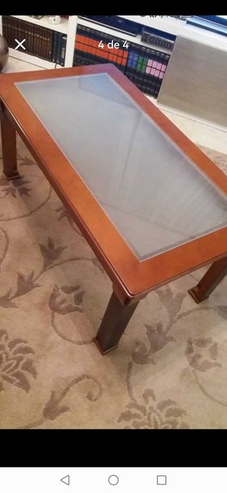 Mesa de centro em madeira