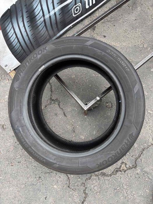 Шини 225/50 R17 пара Hankook літо 6,5мм