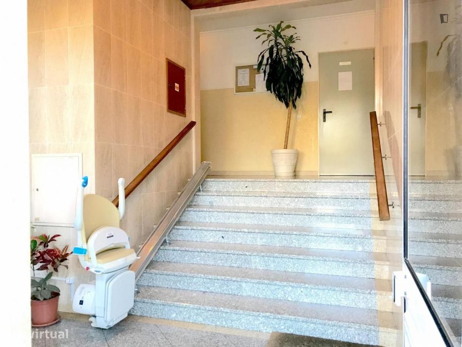 Apartamento com 2 quartos - localizado em Faro