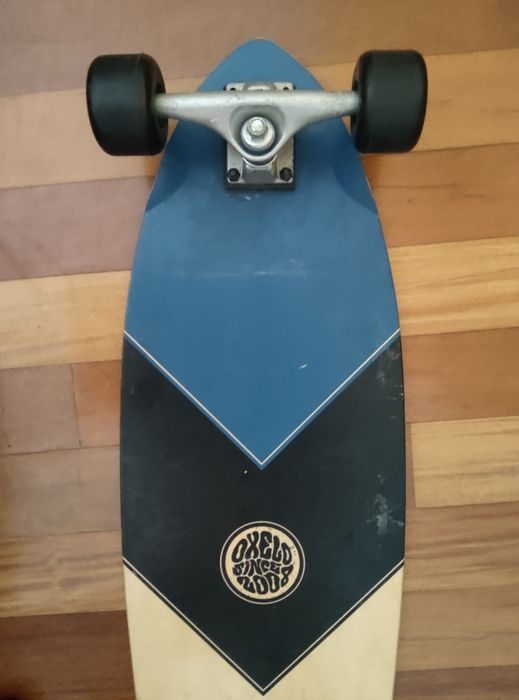 Longboard Oxelo em Bom Estado