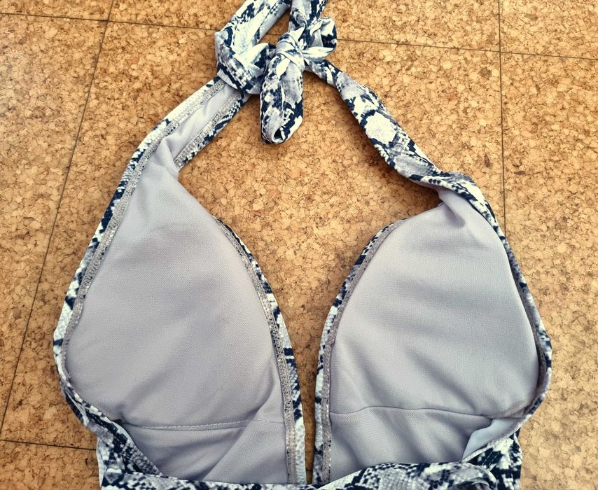 Fato de banho com padrão cobra Primark, tamanho 36 - nunca usado