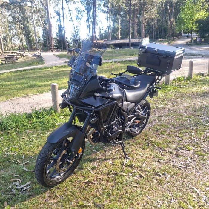 Honda NX500 (2025) – Full Extras – Garantia até 2030