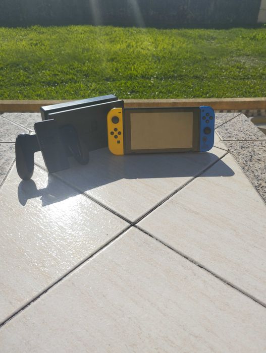 Nintendo Switch V2 Edição Especial Fortnite Completa