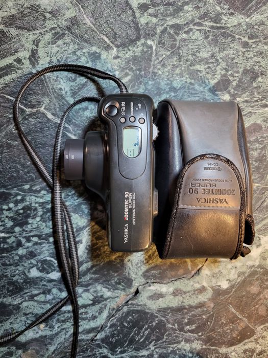 Aparat Yashica Zoomtec 90 super