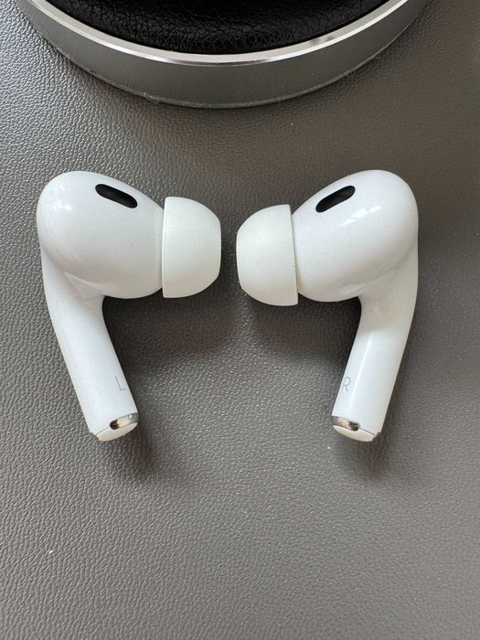 Apple AirPods Pro 2nd Gen USB-C l Set Completo + Oferta