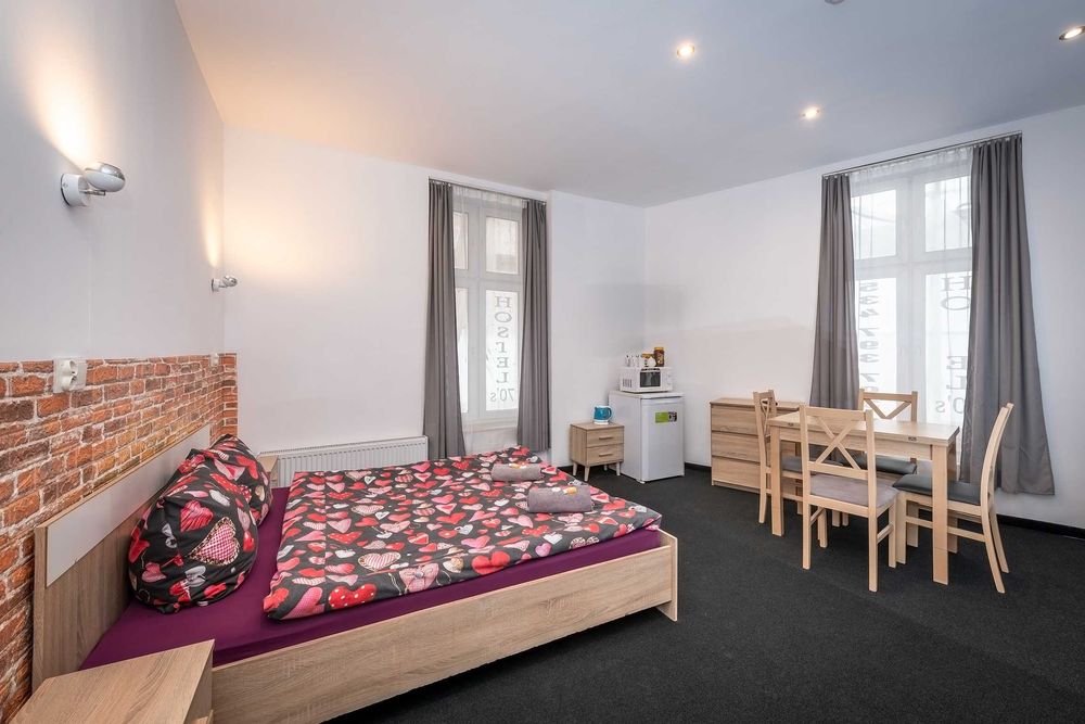 Pokoje 4 osobowe z prywatną łazienką w Centrum Krakowa