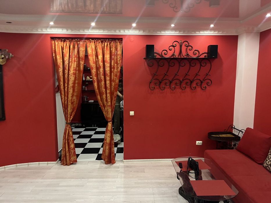 Власник , здаю 2-ох кім Пасічна