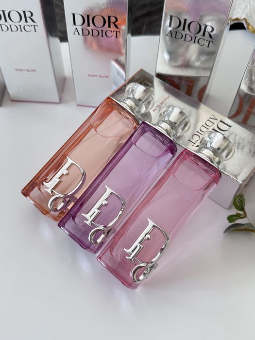 Парфумована вода Dior Addict Glow