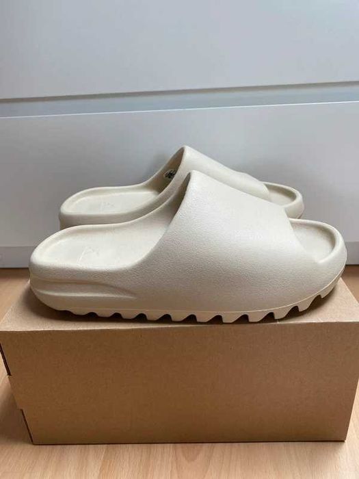 adidas Yeezy Slide .44