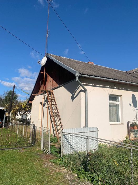 Продається півособняк в районі магазину "Епіцентр"