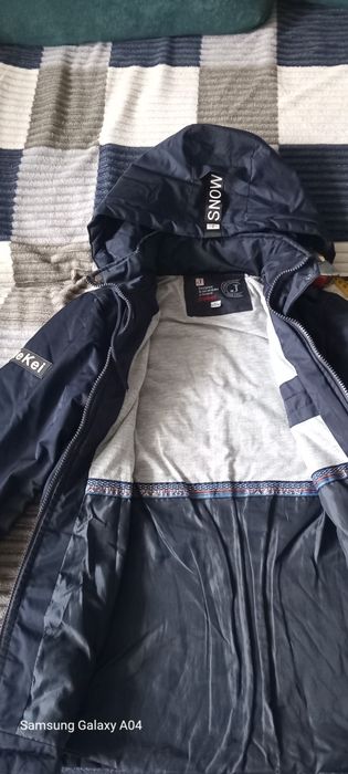 Куртка унісексі підліток демісізонка б/у рост146см.