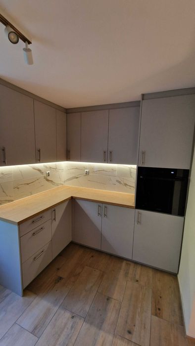 Montaż mebli z paczki IKEA, Castorama Składanie Skręcanie Kuchnie