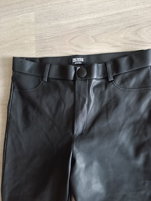 Zara екошкіра L розмір