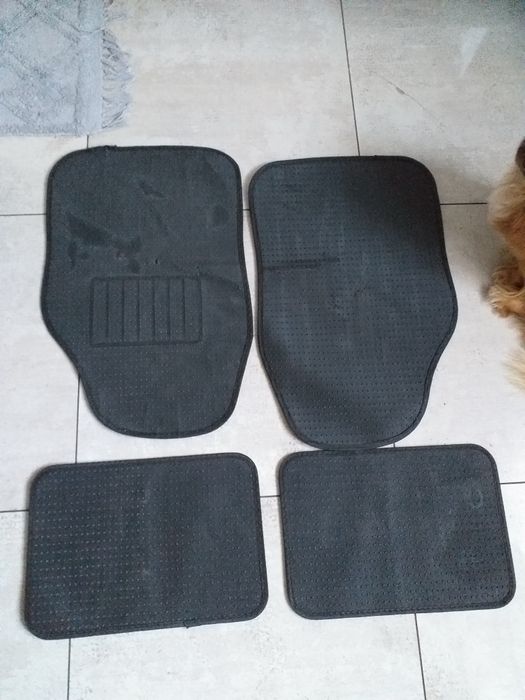 Dywaniki samochodowe