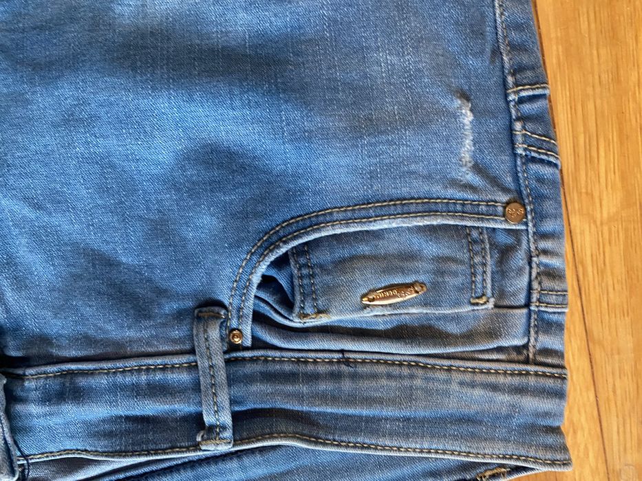 Spodnie jeansowe damskie stradivarius rozm 40/42